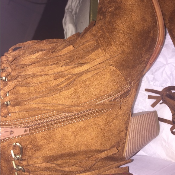 Western Boots - Picture 2 of 3