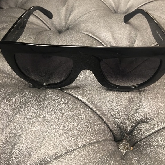 Celine Andrea Sunglasses ๐ถ - Picture 3 of 8