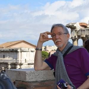 Meet your Posher, Enrique