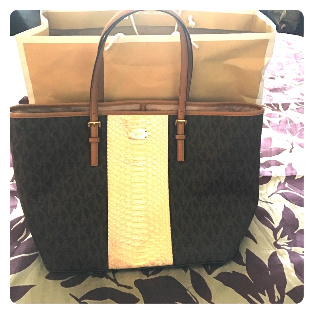 Huge Michael Kors bag ! New