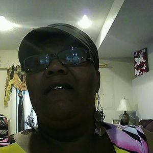 Meet your Posher, Robin