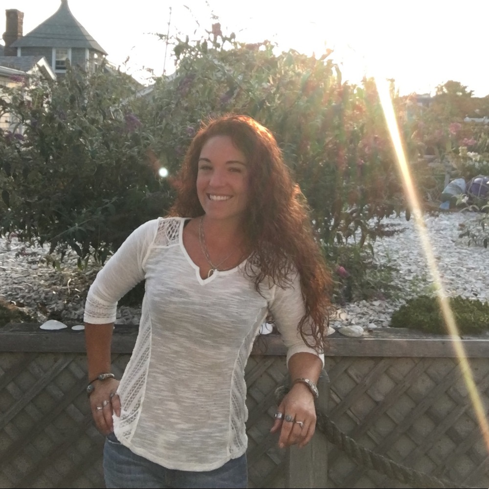 Meet your Posher, Jennifer