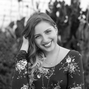 Meet your Posher, Julia