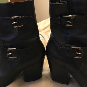 Beautiful Michael kors booties