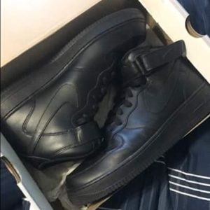 Xbox 360 games and shoes