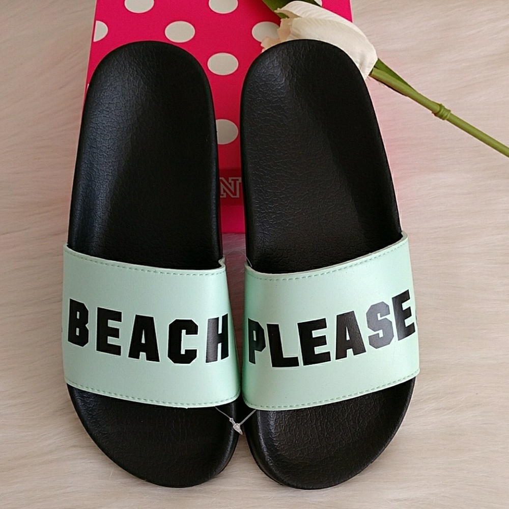 PINK VICTORIA'S SECRET SANDALS SIZE L ( 9 - 10). - Picture 1 of 5
