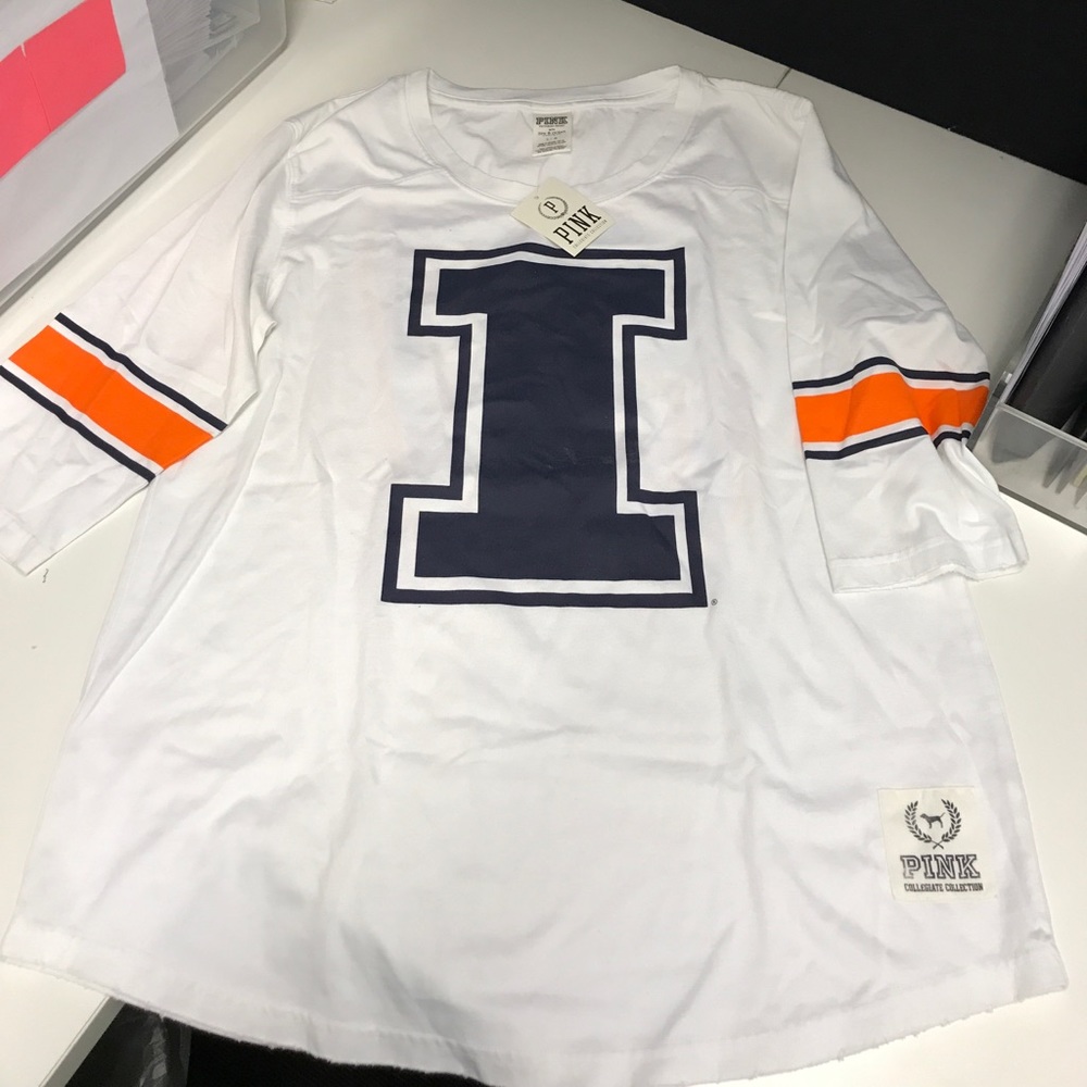 Victoria’s Secret PINK Illinois shirt