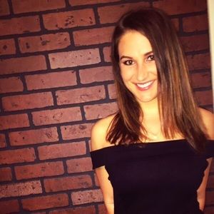 Meet your Posher, Merrill