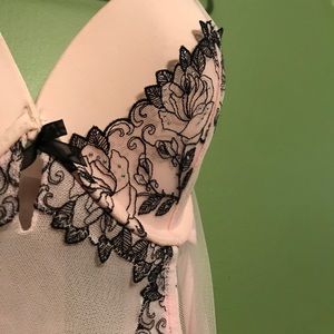 Pink and Black Rose Bustier 🌹