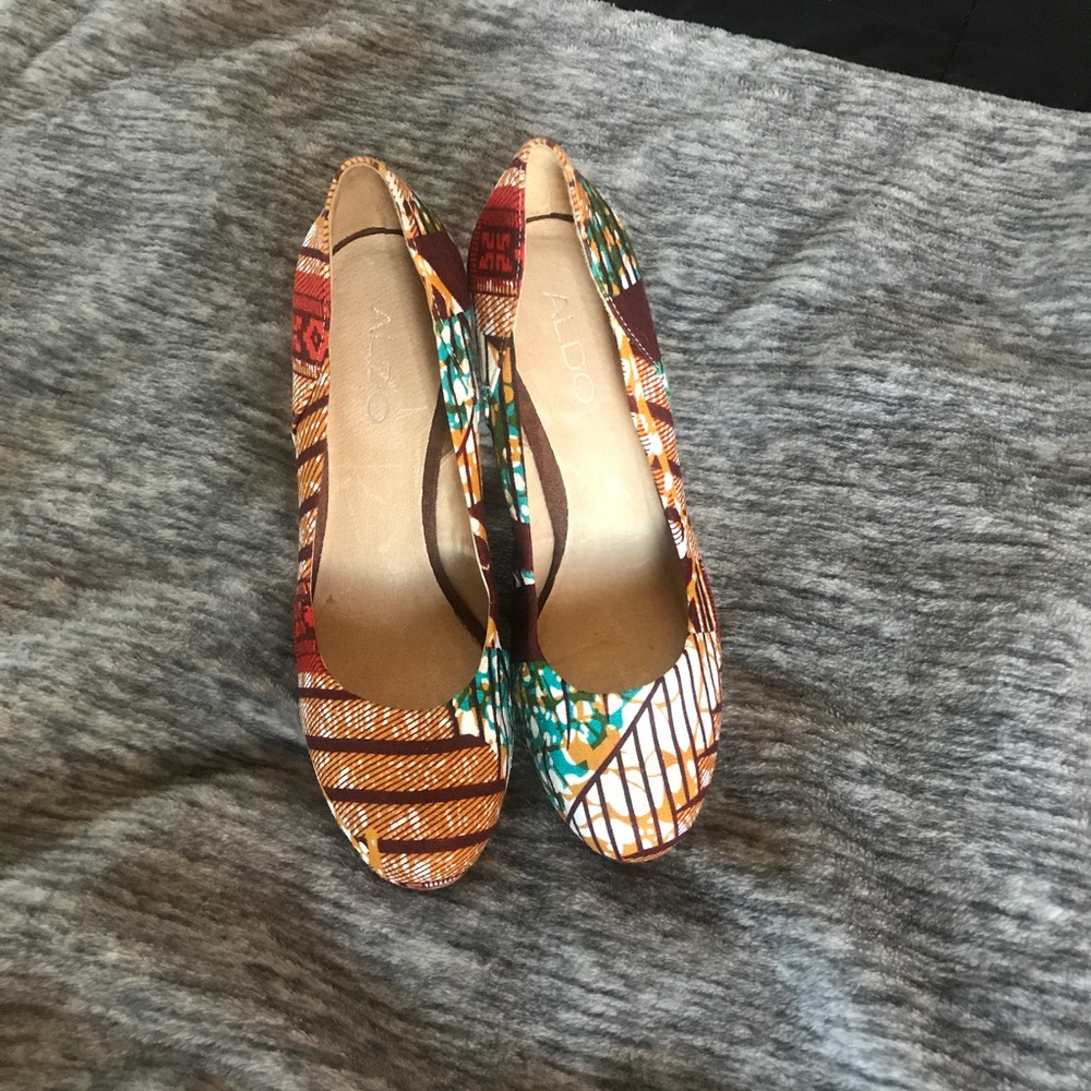 Aldo multi color wedge