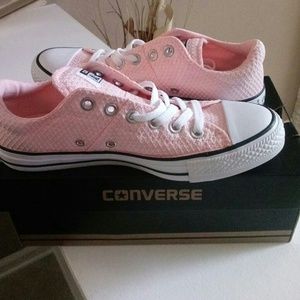Womens Converse All Stars