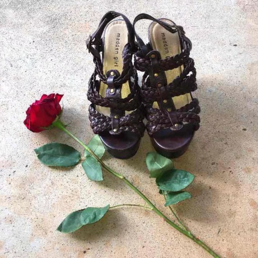 Madden Girl wedges size 6.5
