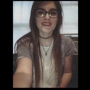 Meet your Posher, Michaela