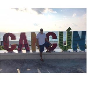 Meet your Posher, Leoby