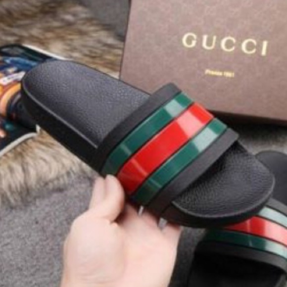 Men’s Gucci Slides - Picture 1 of 5