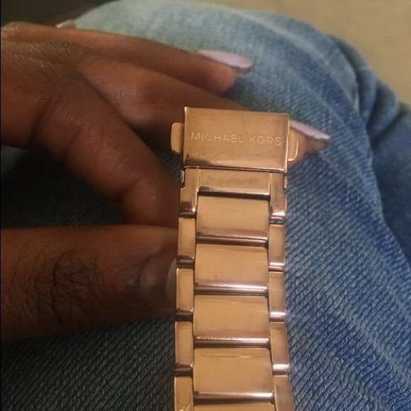 Woman Mk watch