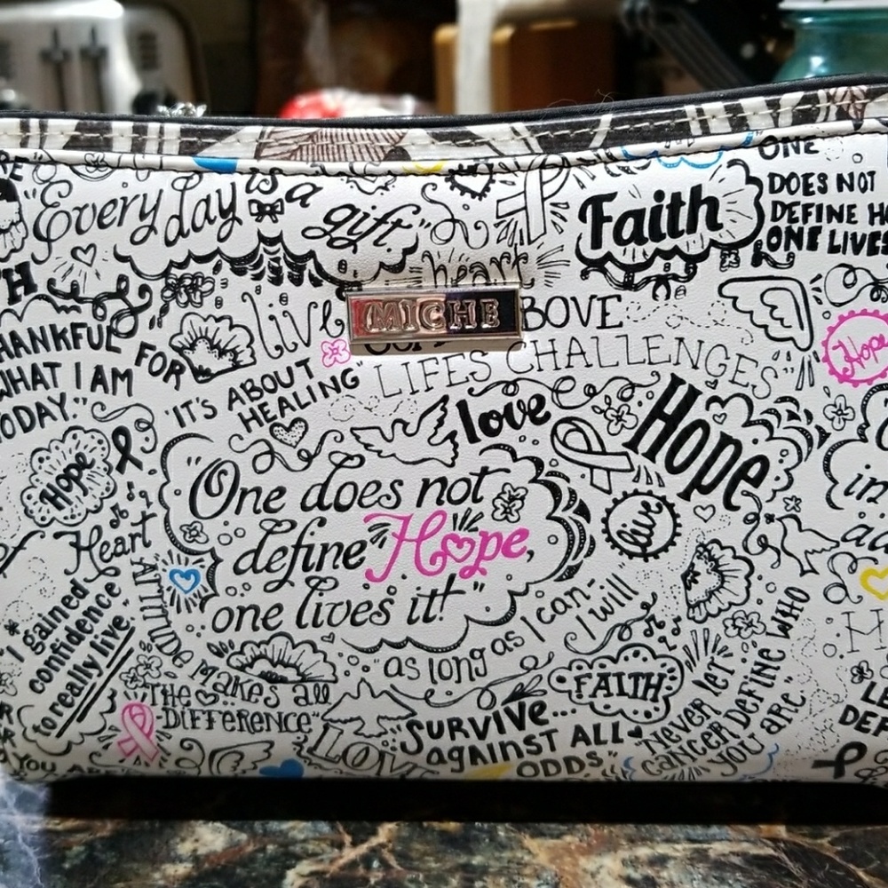 FLASH SALE! MICHE PURSE TWO COVERS