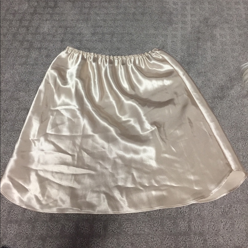 Farr West anti static cling slip in ivory