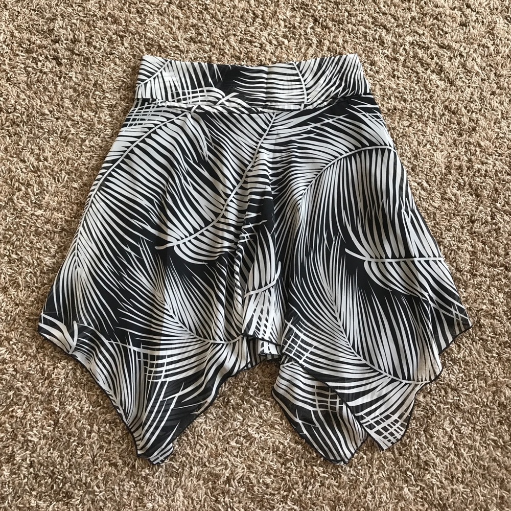 High low skirt by Love Tease