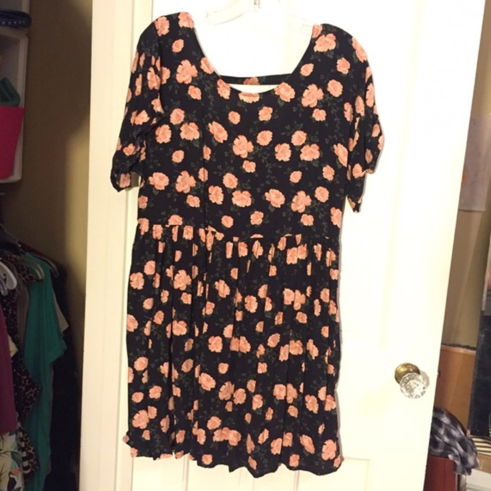 HOLD FOR JCC257: Floral Open Back Dress