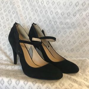 Black Suede Nine West Pumps