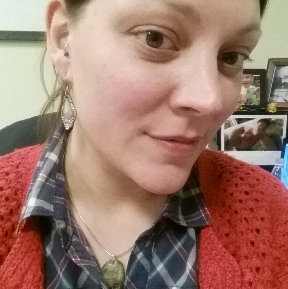 Meet your Posher, Jenn