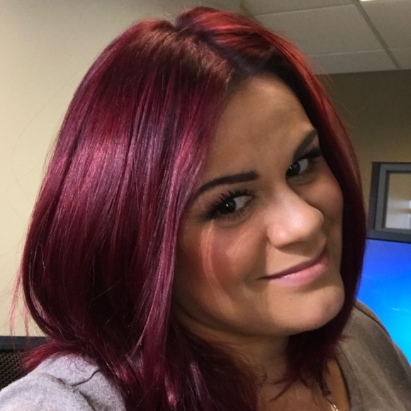 Meet your Posher, Maria - Picture 2 of 2