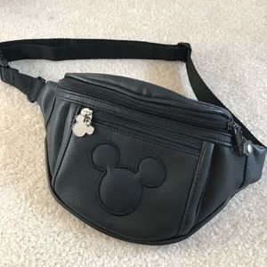Disney fannypack/waistbag