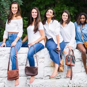 G H Bass & Co genuine leather satchel bag