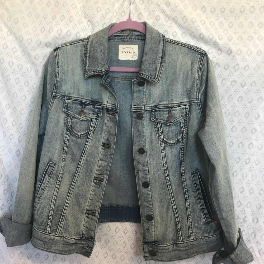 Light Wash Torrid Denim Jacket