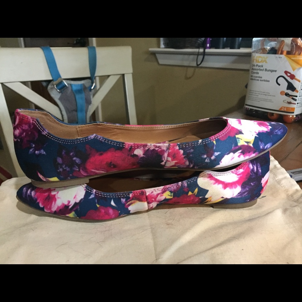 "REPORT" Shoes