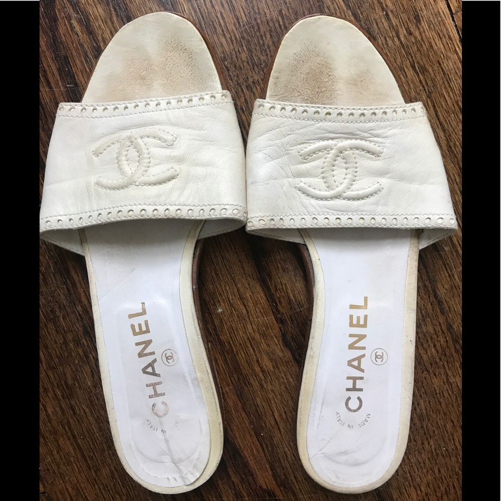 Chanel vintage open toe white leather slides