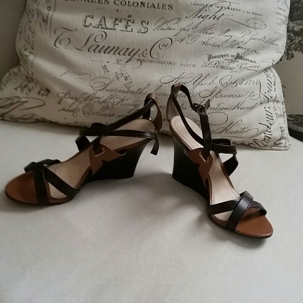 Tan and dark purple wedge sandals