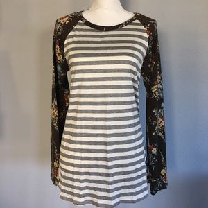 Floral Stripe Raglan Baseball Tee Randy