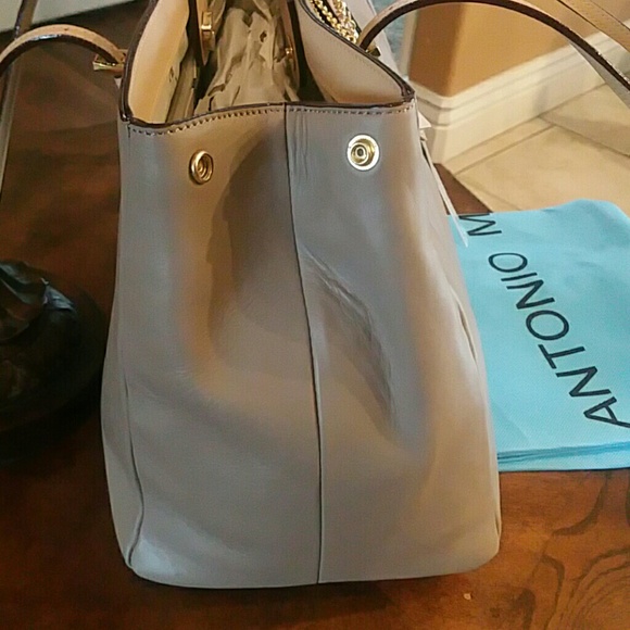 NWT ANTONIO MELANI Bestie Work Tote in Taupe - Picture 5 of 8