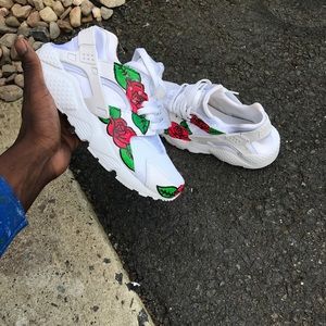 custom rose huaraches