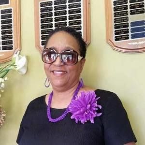 Meet your Posher, Melba