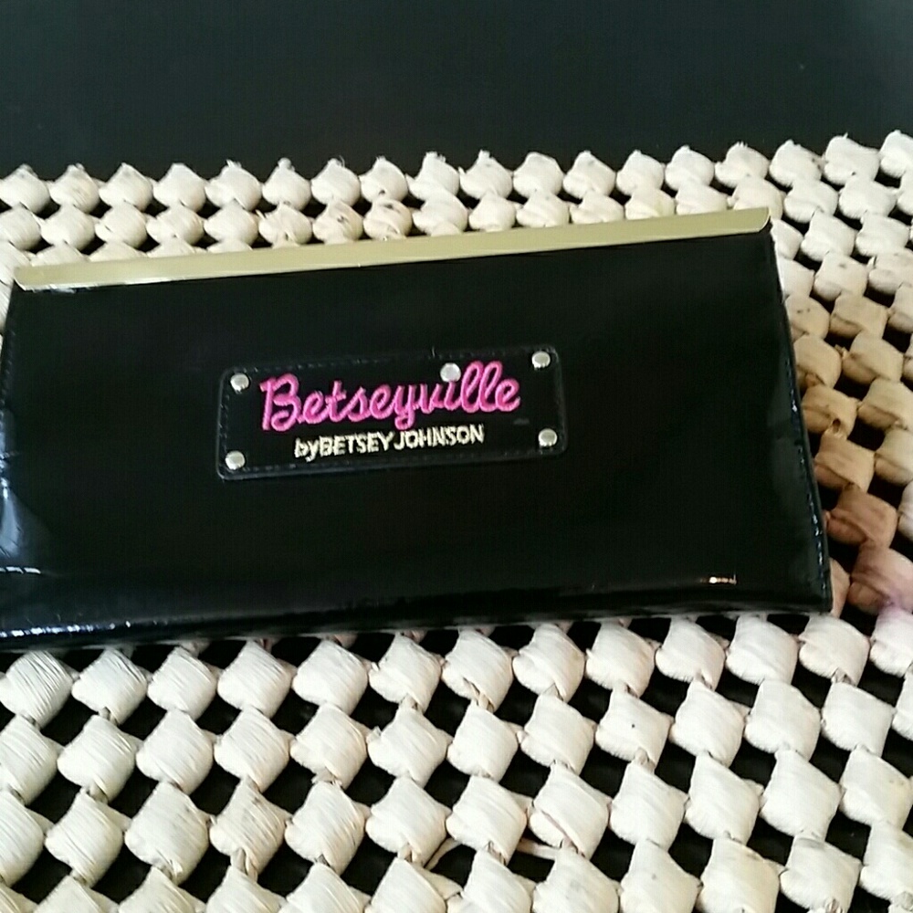Betsey Johnson black patent leather clutch