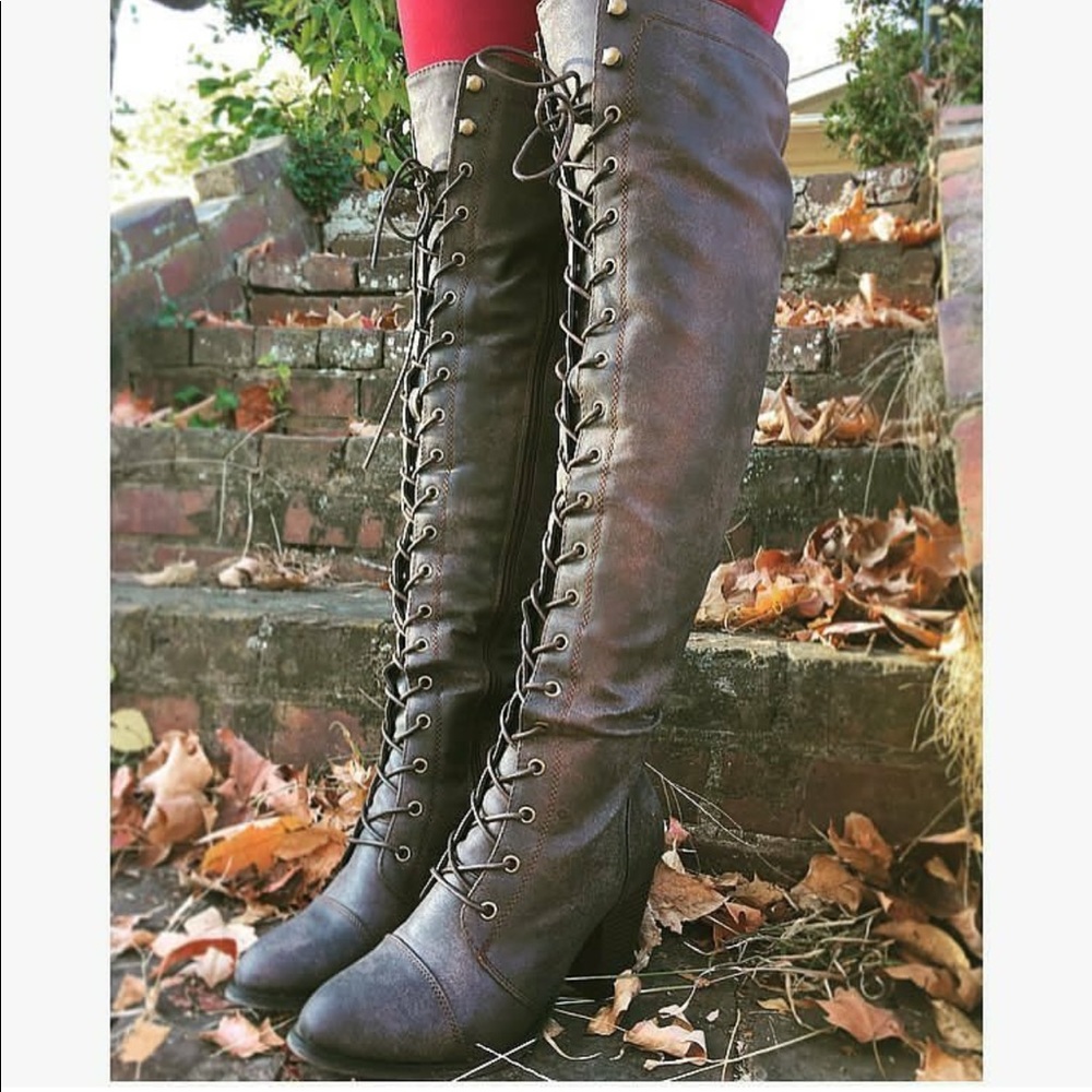 West Blvd like new knee high boots 8.5 BOUTIQUE
