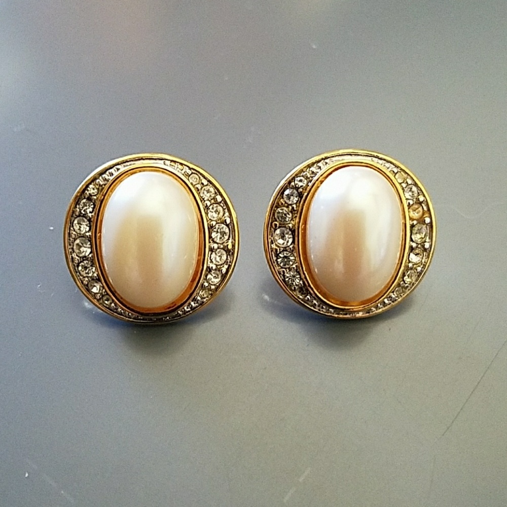 Special occasion earrings