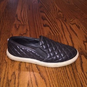 Steve Madden Sneakers