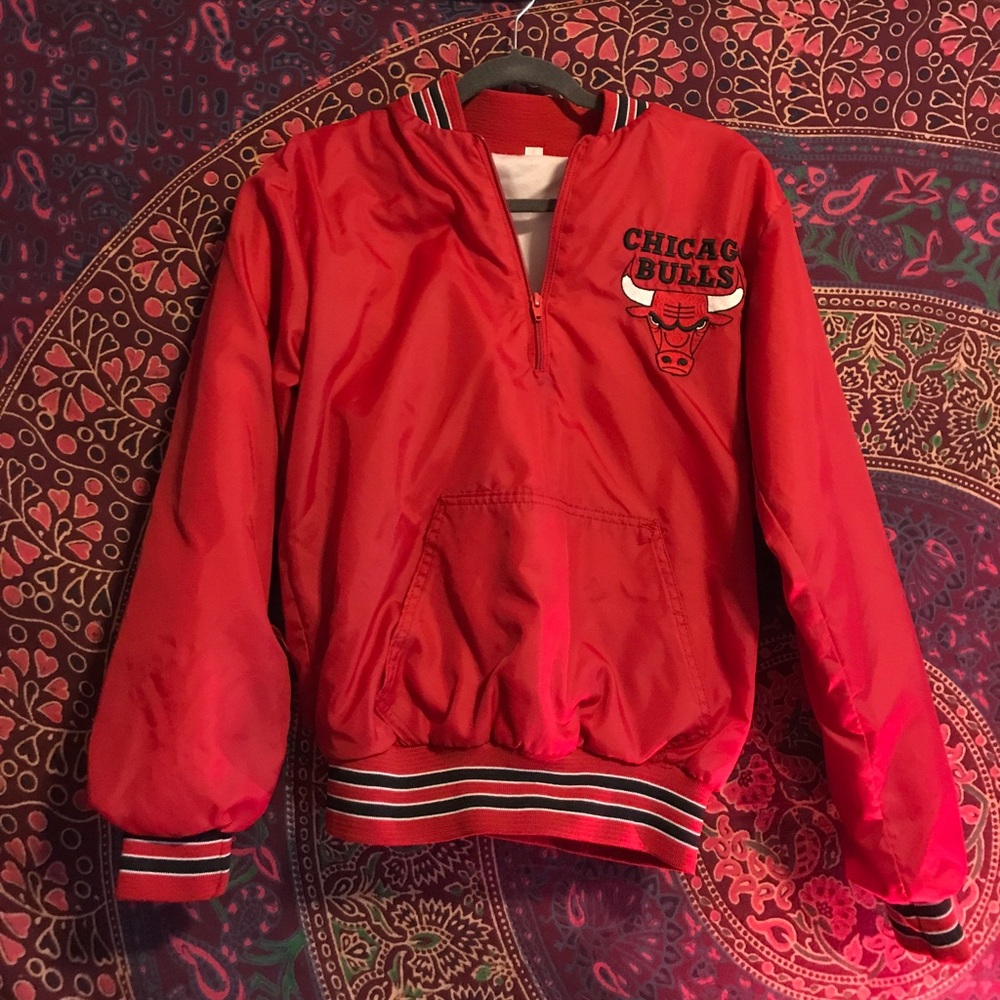 Chicago bulls windbreaker pullover small