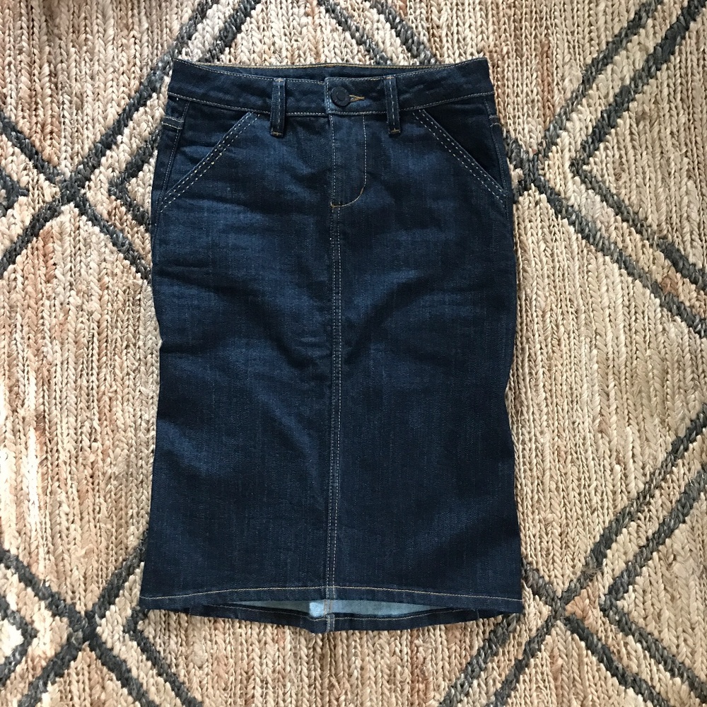 BCBGMaxAzria Dark Denim Pencil Skirt