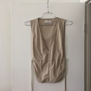 Priory Anorak wrap-tie vest