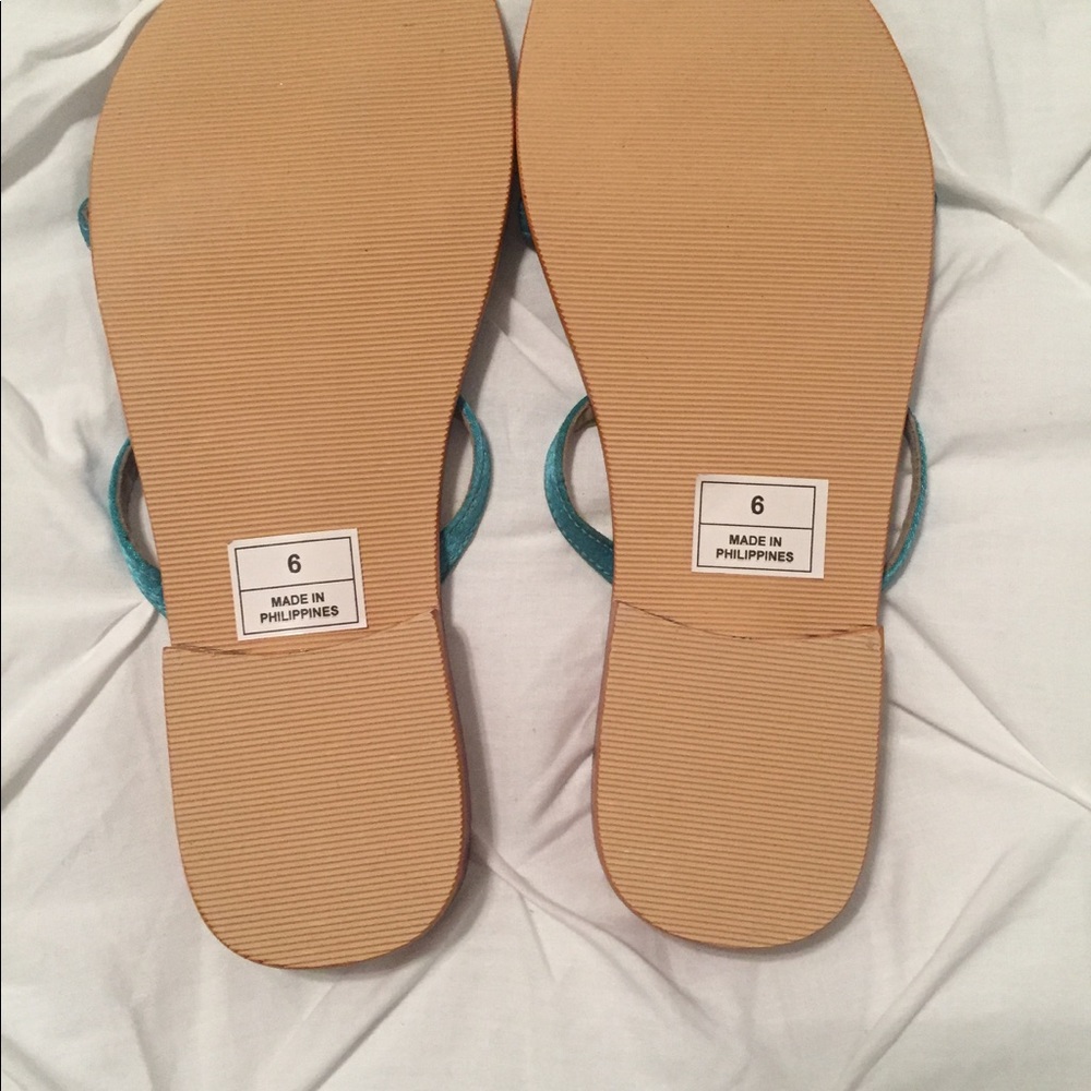 Sandals - Picture 2 of 2