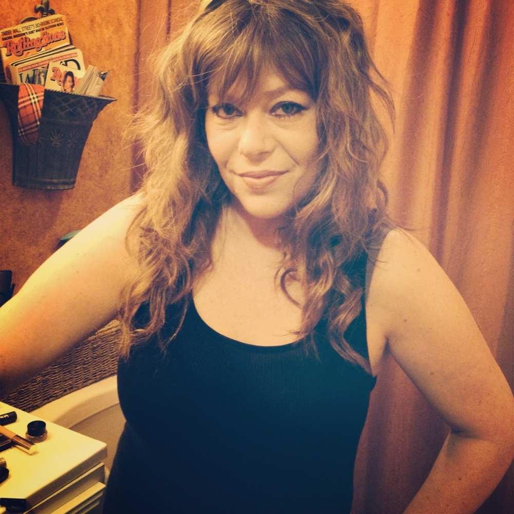 Meet your Posher, Adrienne