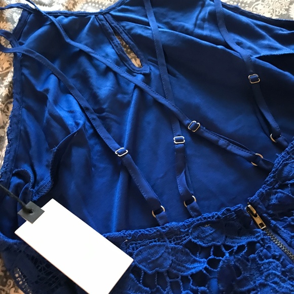 ASTR the Label Blue Strappy Lace Bodycon Dress - Picture 5 of 6