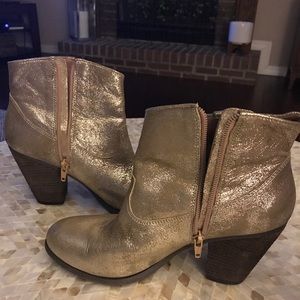 Vince Camuto Gold Leather Booties. Size 8