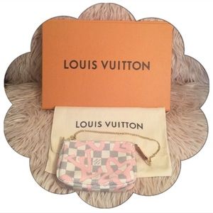 Authentic Louis Vuitton Mini Pochette Tahitienne Authentic Louis Vuitton Mini Pochette Tahitienne