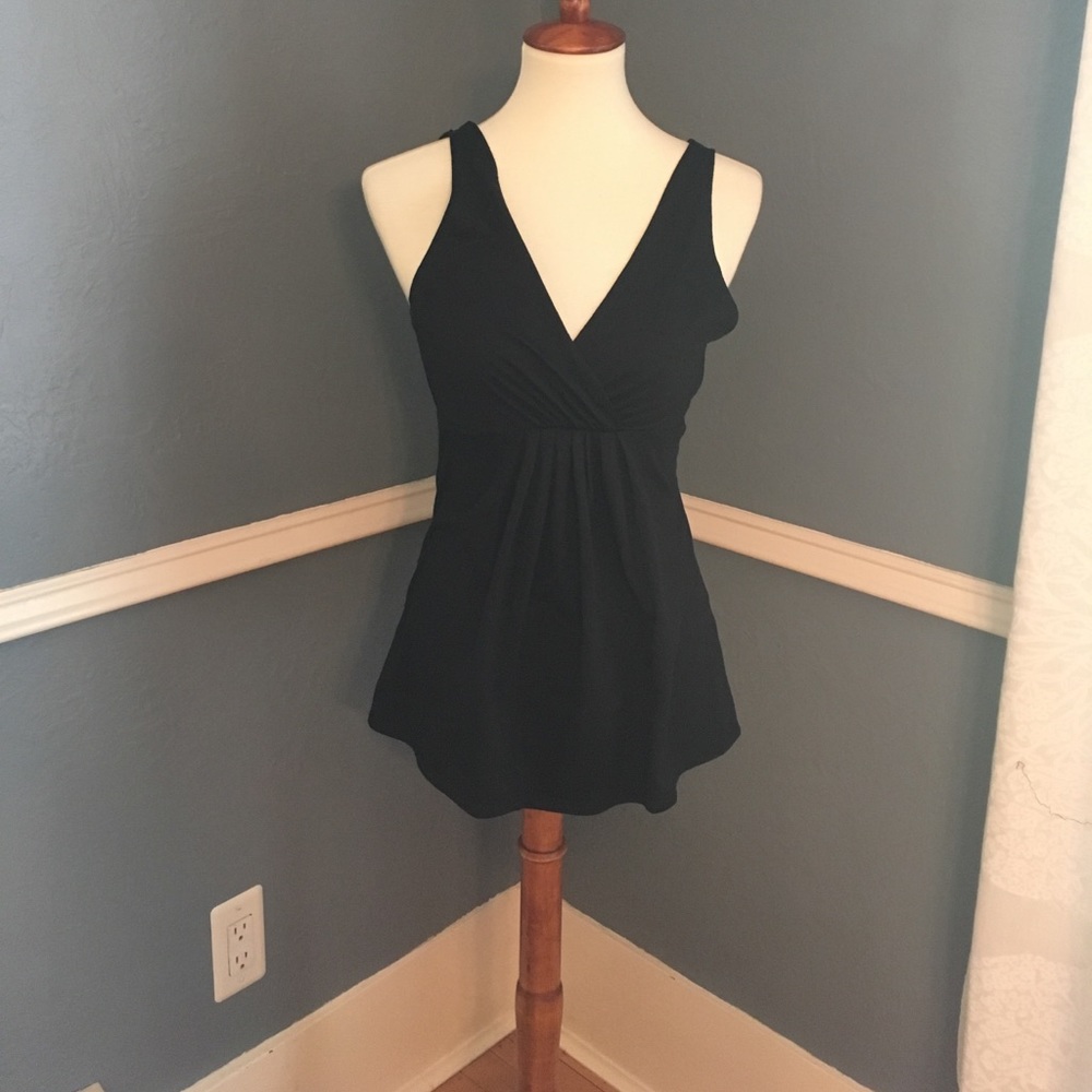 NWOT Fabletics Reversible Tank
